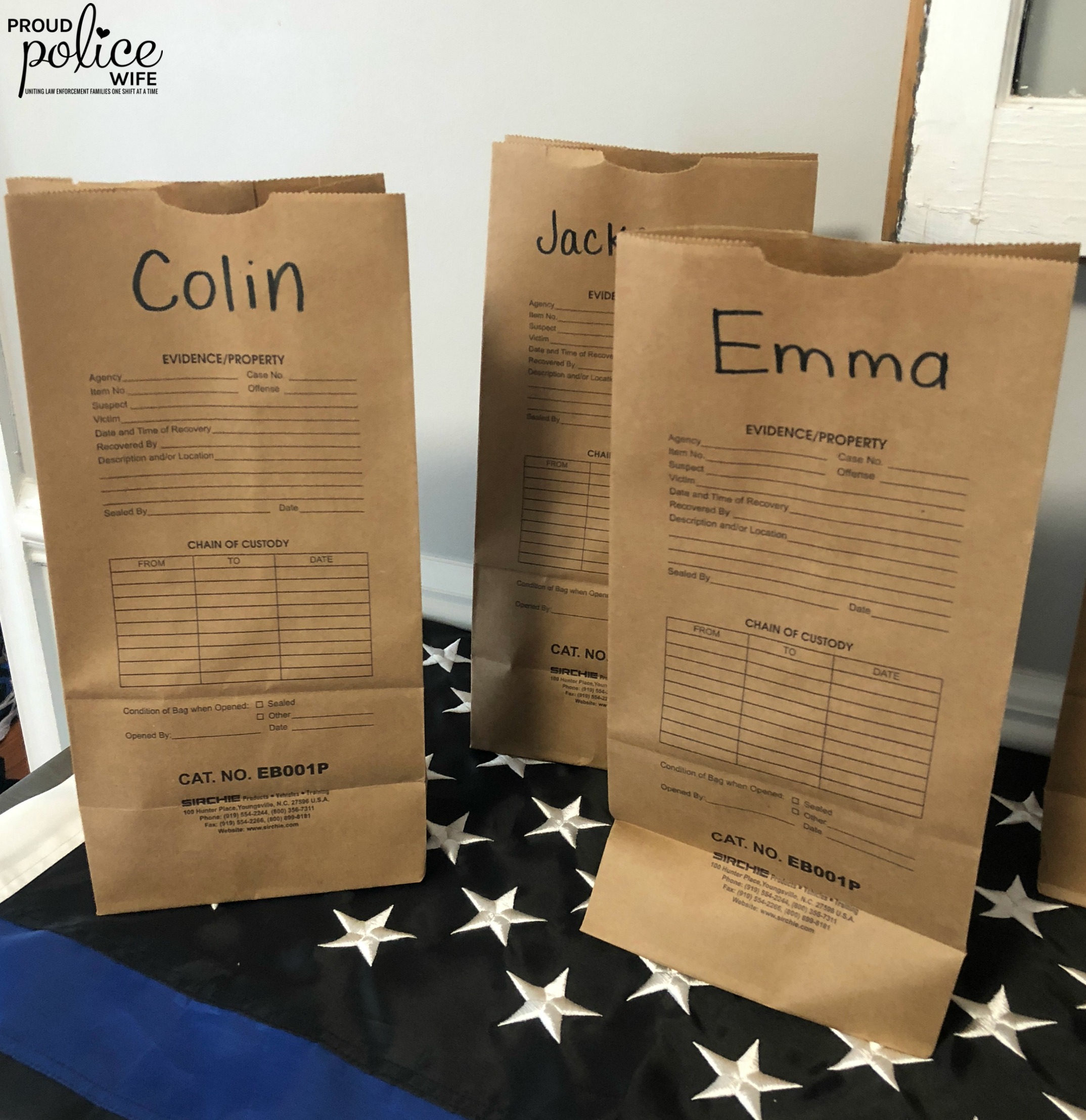 How to throw an easy + DIY police themed party (with FREE party printables)