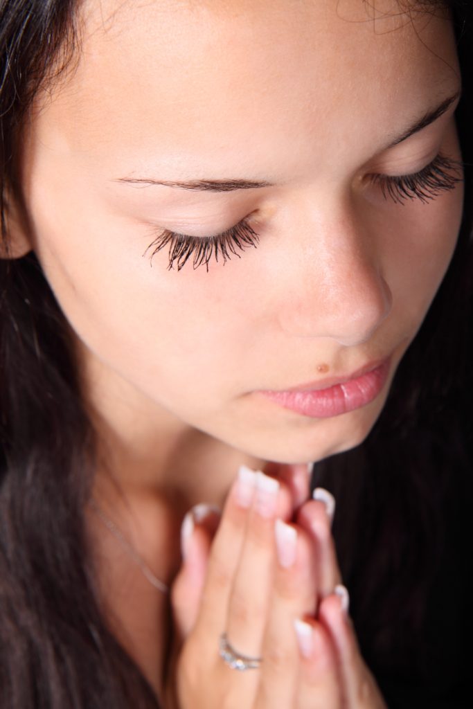 woman praying